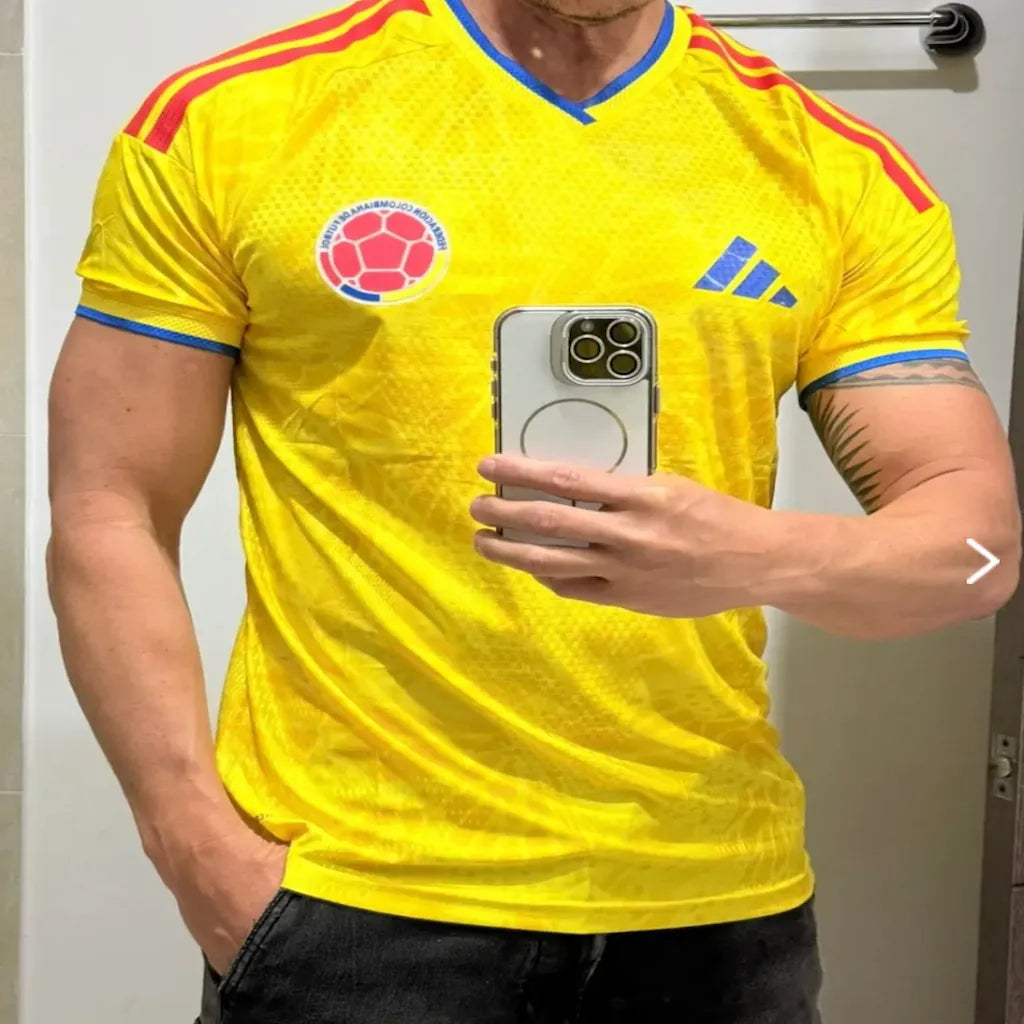 ⚽ LA NUEVA TRICOLOR QUE TODOS QUIEREN PARA ESTA COPA | LLEVA EL ORGULLO COLOMBIANO A DONDE VAYAS